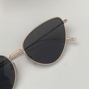 Illesteva cat eye Rebecca sunglasses